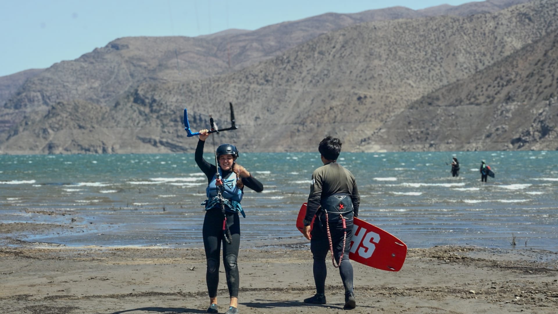 Riders using the kite rental service in Chile, Puclaro Kitesurfing