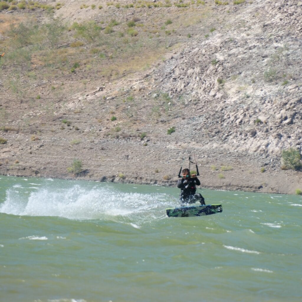Coaching avanzado para mejorar tu técnica de salto en kitesurf, Puclaro Kitesurfing.