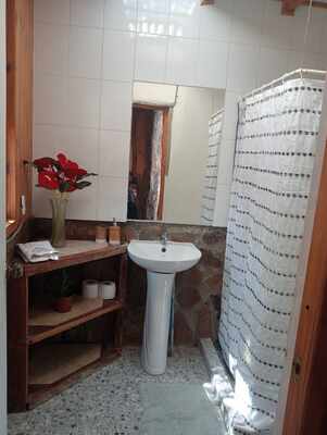 Cabaña Juan Carlos López - baño